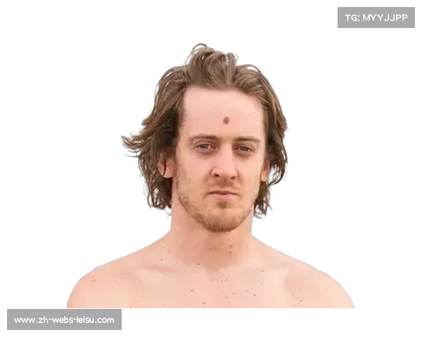 高台跳水27米台决赛英国名将亨特挑战反向五周半高难度动作勇攀极限